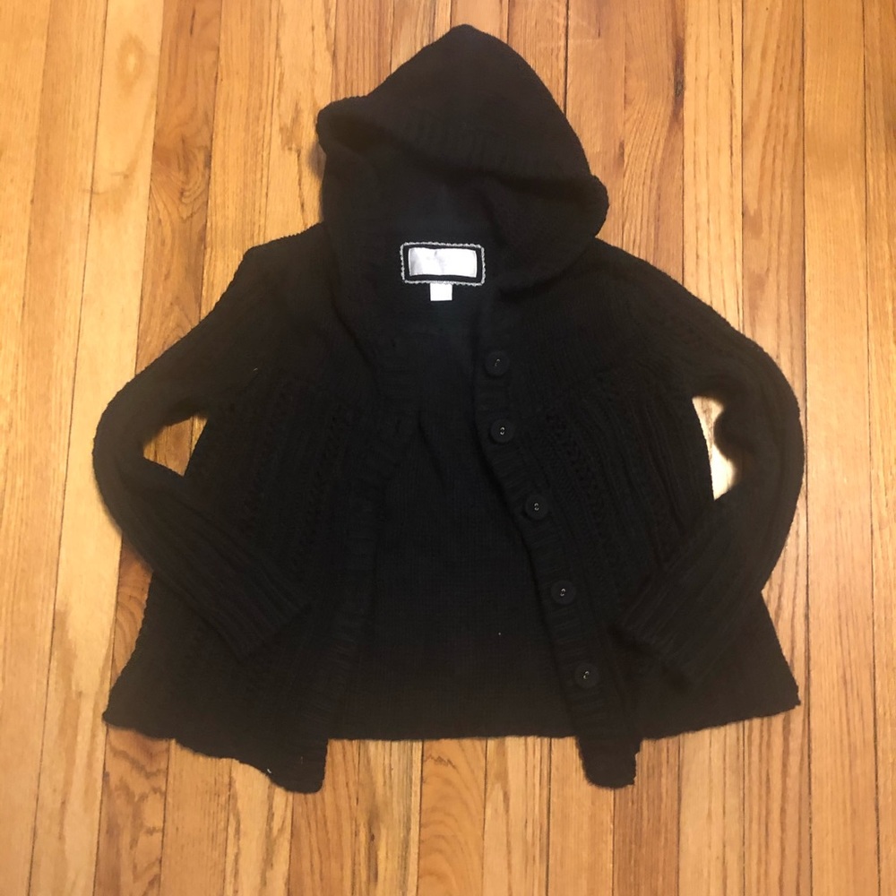 AE sweater with hood